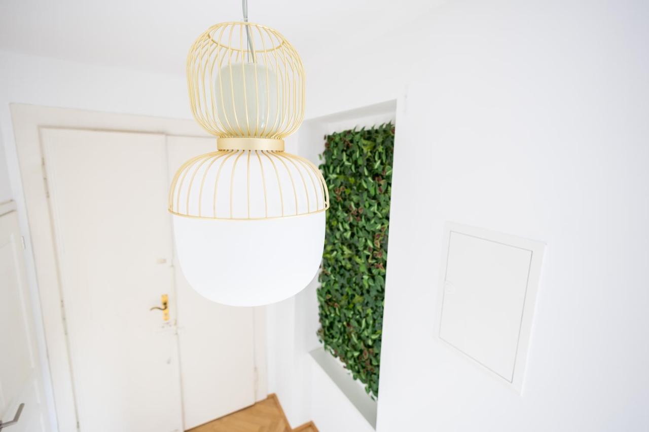 Large Garden-View Balcony Comfort Retreat 1020-Vienna Esterno foto