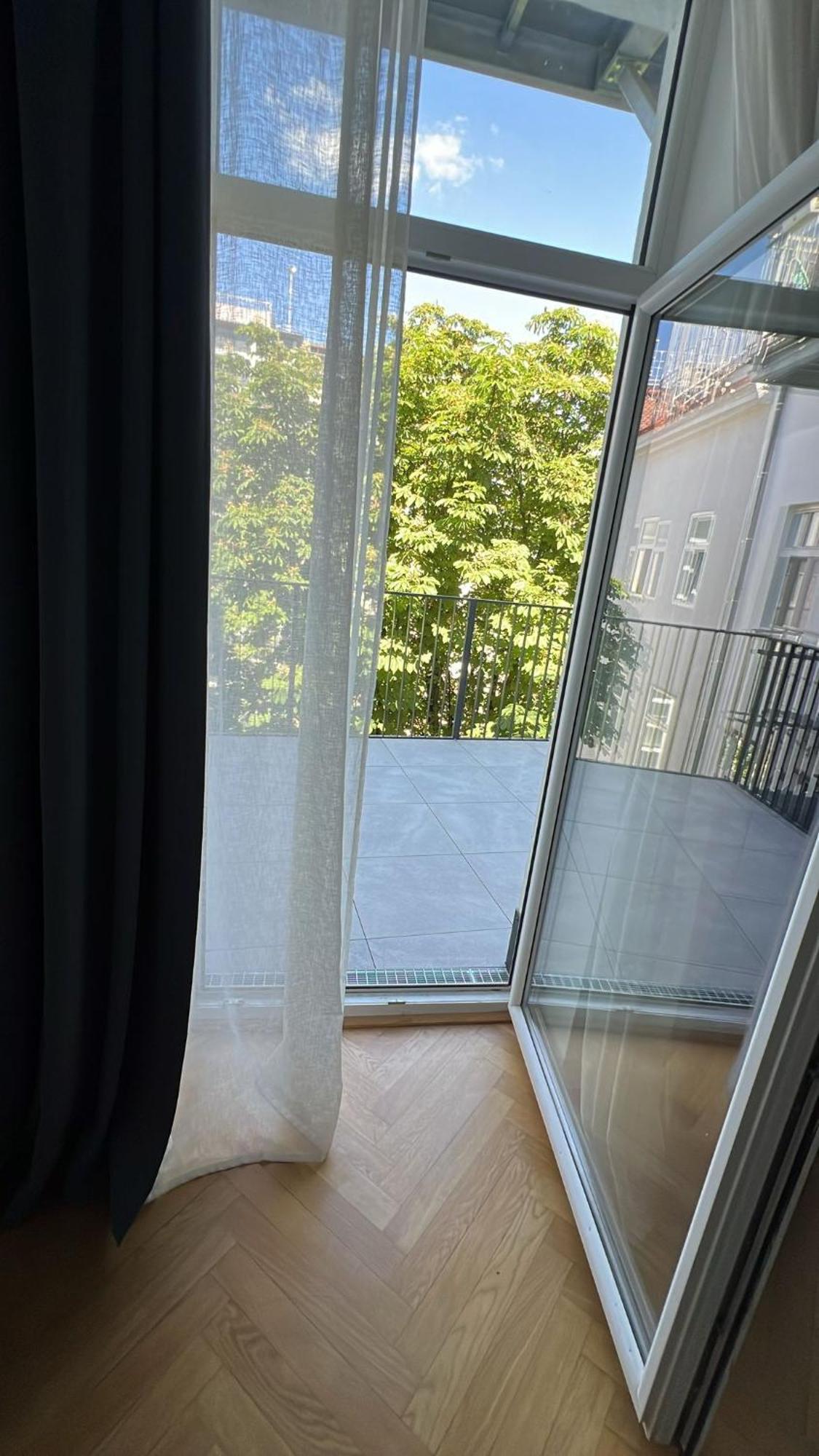 Large Garden-View Balcony Comfort Retreat 1020-Vienna Esterno foto